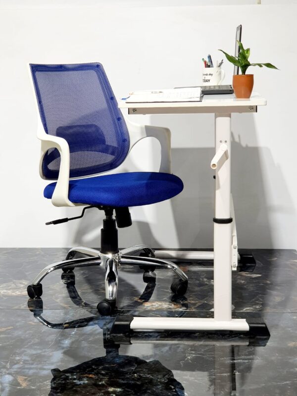 Height adjustable study table